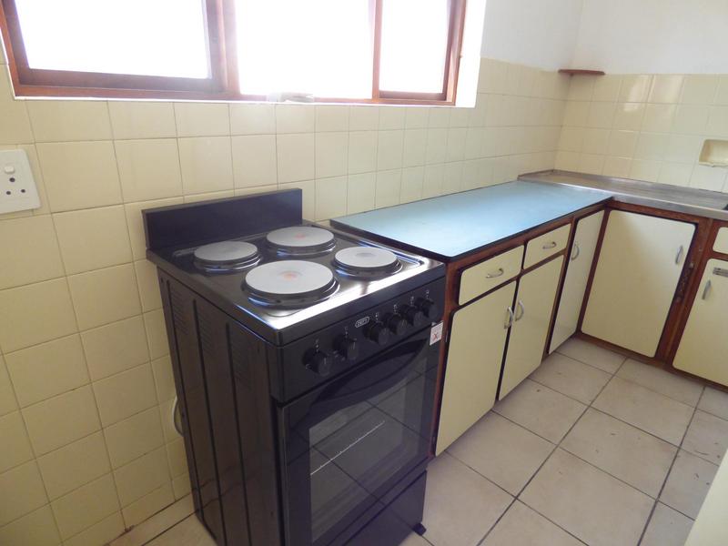 To Let 1 Bedroom Property for Rent in Sea Point Western Cape